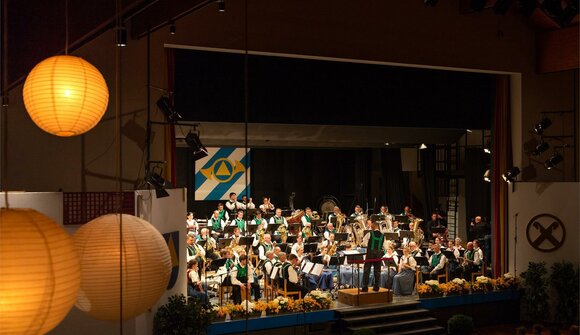 Concerto: banda musicale di Naturno