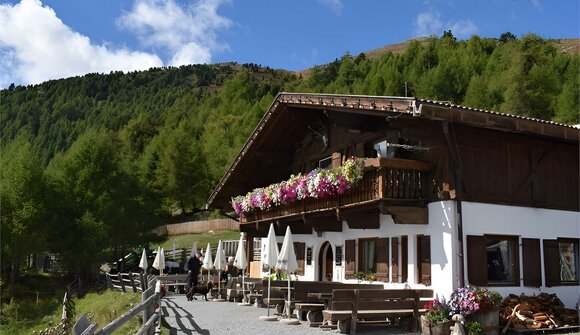 Feast at the Rescher Alm