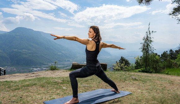 Ultental aktiv - Yoga im Grünen