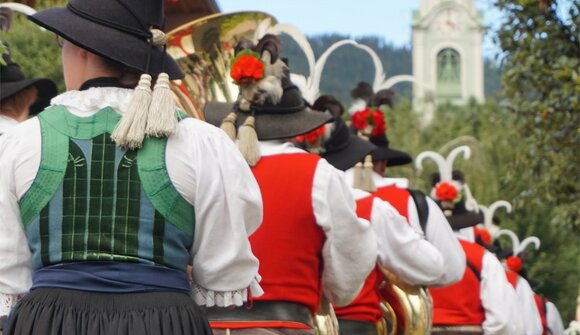 Festumzug 150 Jahre Feuerwehr Toblach