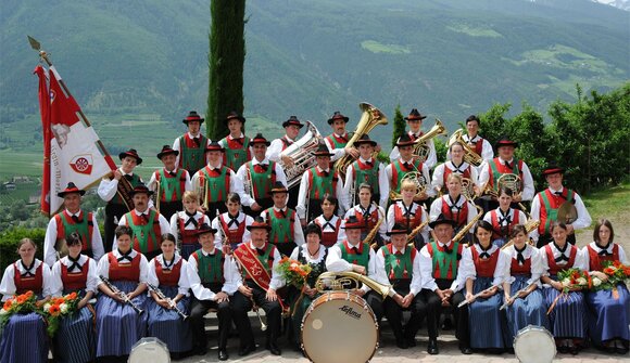 Concert by the music group Coldrano