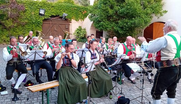 Concert: musician band of Vilpiano