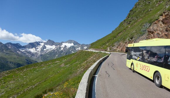 Mountain bus Magdfeld outward