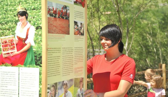 Guided tour on the Strawberry Trail