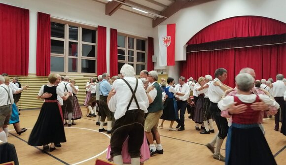 Evening of tyrolean dancing