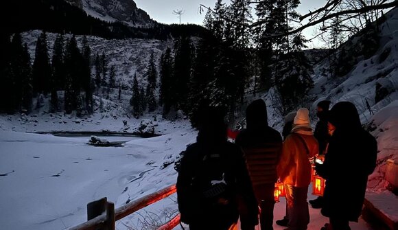 Laternenwanderung um den Karer See