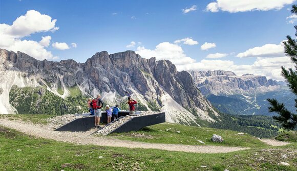 Panoramic hike to Seceda