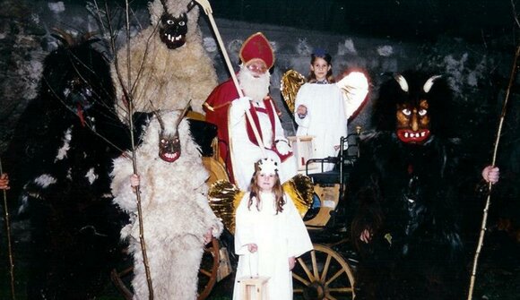 Sfilata di San Nicolò con "Krampus"