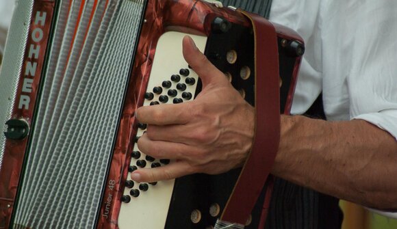 Livemusik beim Hofschank Waldlechn