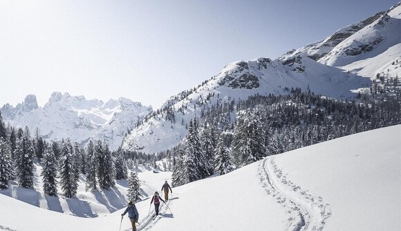 Ski tour at the Plätzwiese high plateau