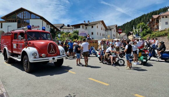 Festa del paese a Funes