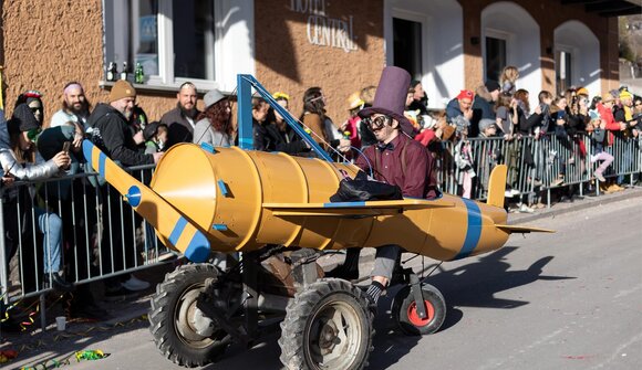 Carnival parade in Nova Levante