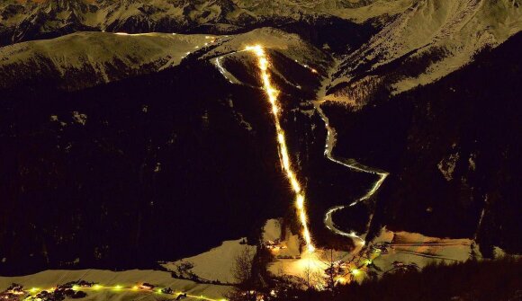 Night ski tour in Valles