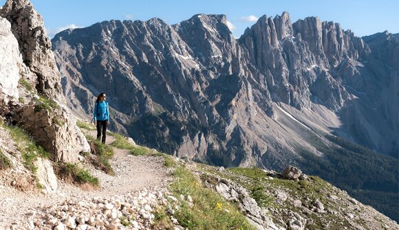 Escursione in vetta al Passo Vajolon