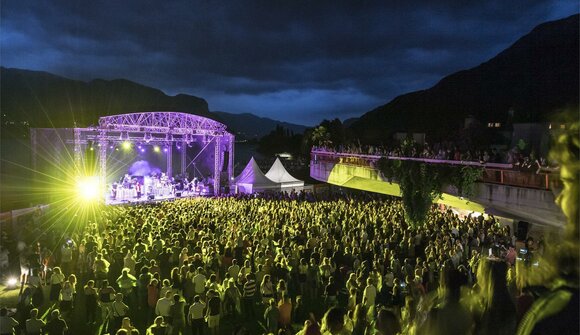 Lake Stage Performance - NENA