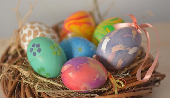 Colorare e decorare le uova di Pasqua