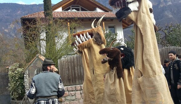 Corteo di carnevale a Terlano