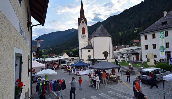 Abendmarkt in Antholz-Mittertal