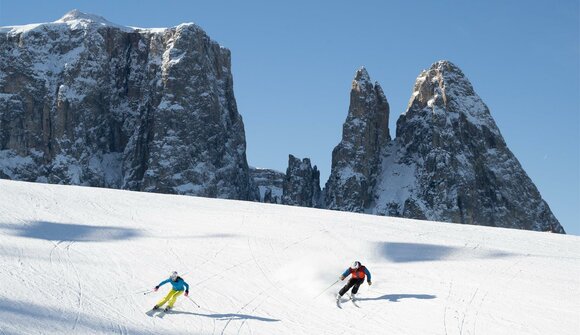 Early bird skiing with breakfast