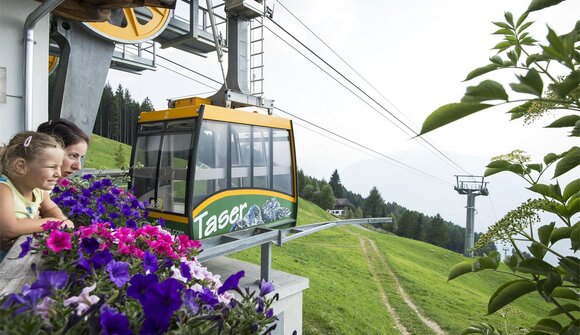 Family Days at the Taser Alm hut