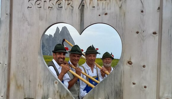 Alphornbläser - Plattkofel Alm