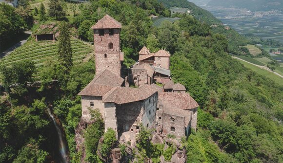 Führung auf Schloss Payersberg in Nals