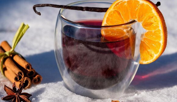 Mulled wine stand