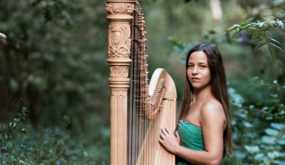 Charming harp sounds