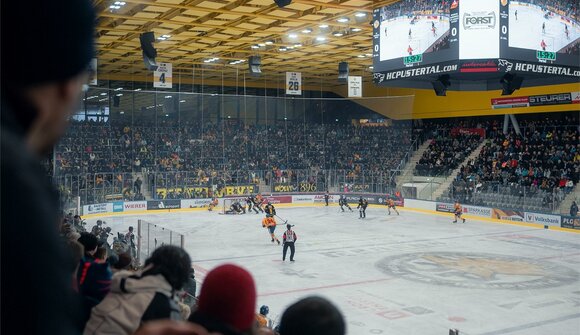 Eishockeyspiel: HC Pustertal