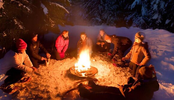 Nacht Schneeschuhwanderung