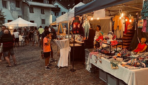 Evening markets in Prato allo Stelvio