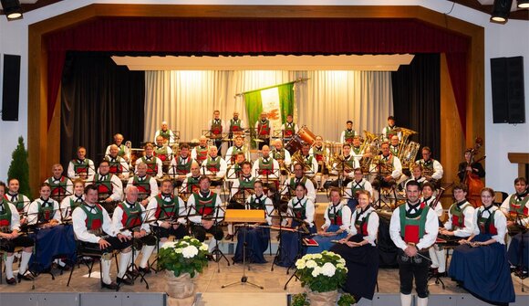 Concert by the Riscone town band