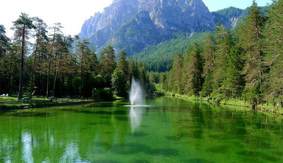 Verde Smeraldo - L'acqua fonte di vita