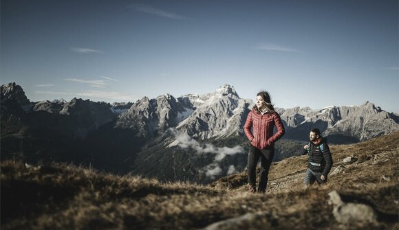 Smugglers hike at the Mount Elmo