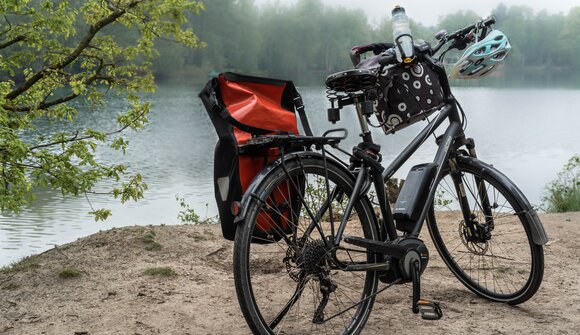 E-bike tour al Lago di Tret con tuffo