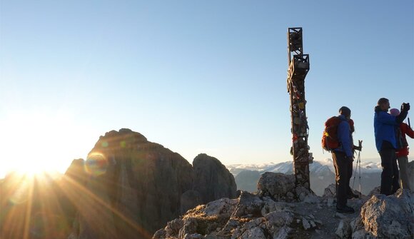 Sunrise hike on the Sassopiatto peak