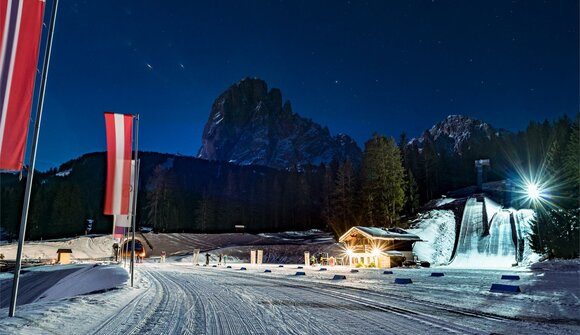 Full moon cross-country skiing