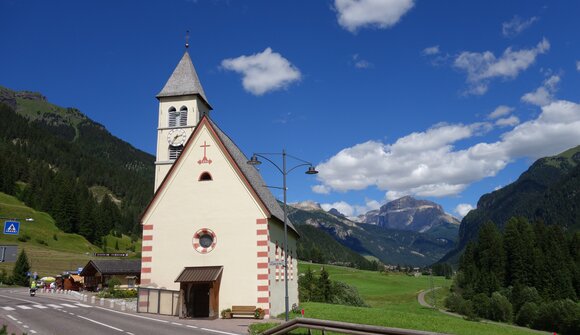 Visita guidata alla chiesa di Mazzin