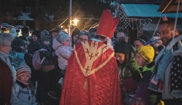 St. Nicholas at the Christmas market