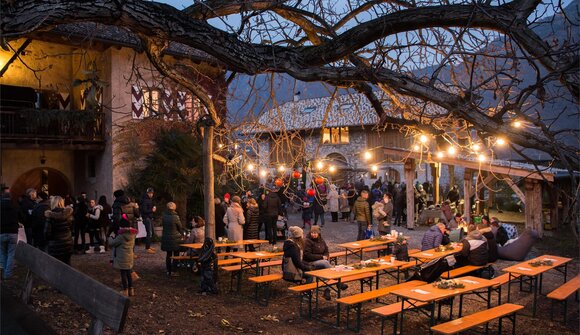 4nd Christmas market in Nalles