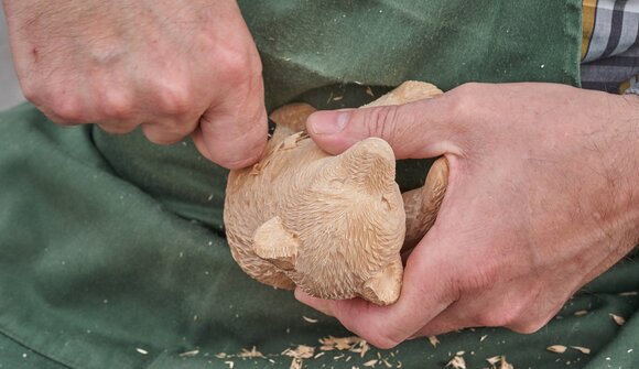 Simposio di scultura in legno