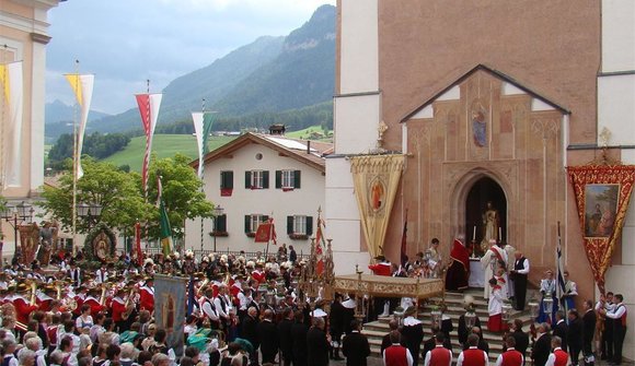 Ringraziamento processione