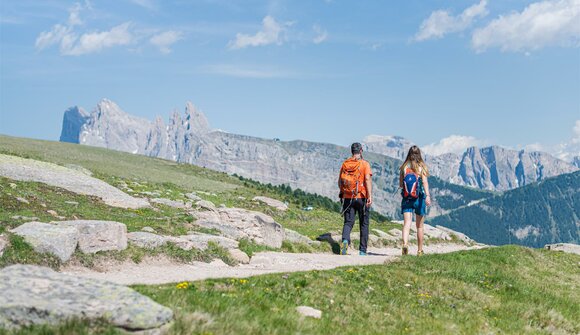 Panoramic hike to the Ramitzler hut