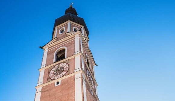 Guided tour of the church tower